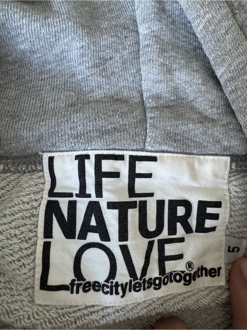 freecity Bleachout Pullover Hoodie, size 5 (XL). Excellent condition, so soft! - Picture 7 of 13